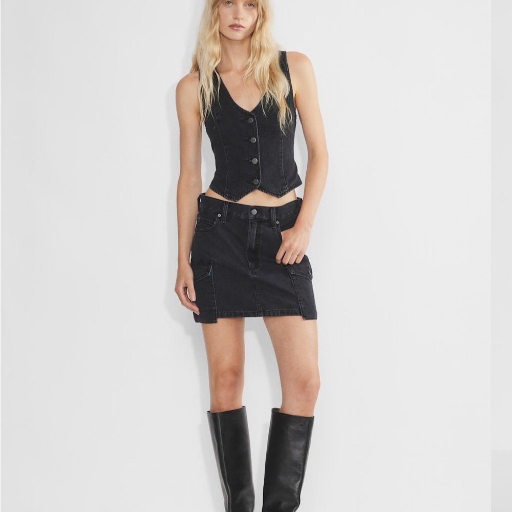 Aritzia Denim Forum Black Denim Mini Skirt